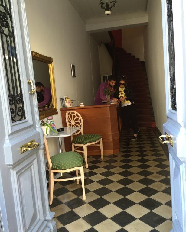 Erato suites Chrissi Akti Chania Exterior foto