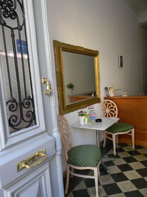 Erato suites Chrissi Akti Chania Exterior foto