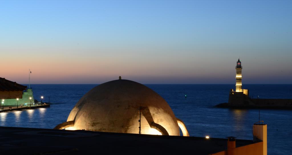 Erato suites Chrissi Akti Chania Exterior foto
